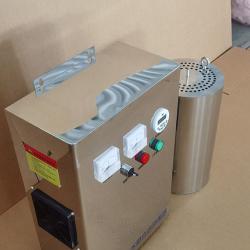 内置式水箱自洁消毒器可以保障水箱的清洁